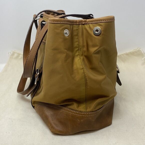 Authentic PRADA Tote Bag Leather & Nylon - Picture 12 of 16
